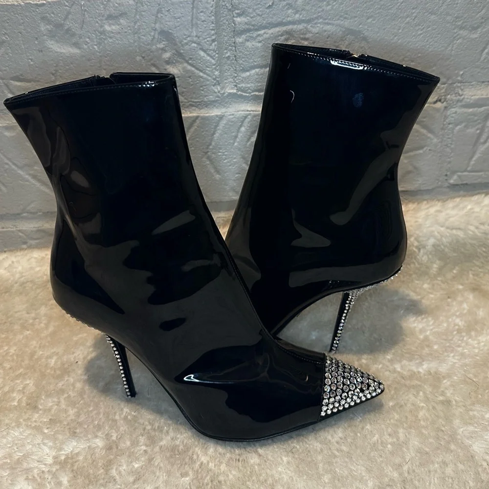New Dolce & Gabbana Patent Leather Crystal Toe Booties Size 36.5